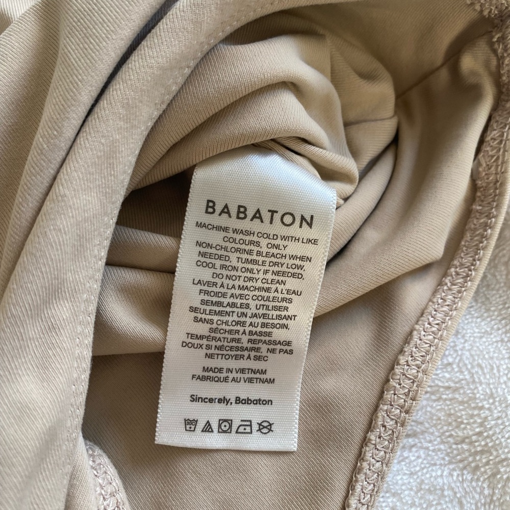 Aritzia Babaton Contour Bodysuit - Picture 5 of 10